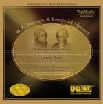 莫札特父子樂曲精選 （黃金合金CD）(線上試聽)<br>長笛：帕斯薇兒／ 史托克豪森 指揮 柏林廣播管弦樂團<br>法國號：鮑曼／小提琴與指揮：史洛德／阿姆斯特丹協奏樂團<br>W. A. Mozart & Leopold Mozart <br>Flute: Kathinka Paveer/Conductor: KarlheizStockhausen/Radi