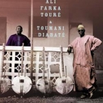 阿里・法可・圖日、圖曼尼・戴阿卑：漫步倫敦（進口版CD）<br>阿里・法可・圖日:吉他 / 圖曼尼・戴阿卑：可拉琴 / 卡查依多：貝斯<br>Ali Farke Toure & Toumani Diabate: Ali and Toumani